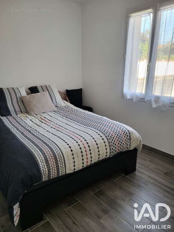 Maison 151 m² à Tonnay-Charente  - photo 8