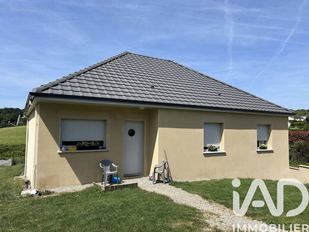 Photo 1 - Maison à CHAMBERET