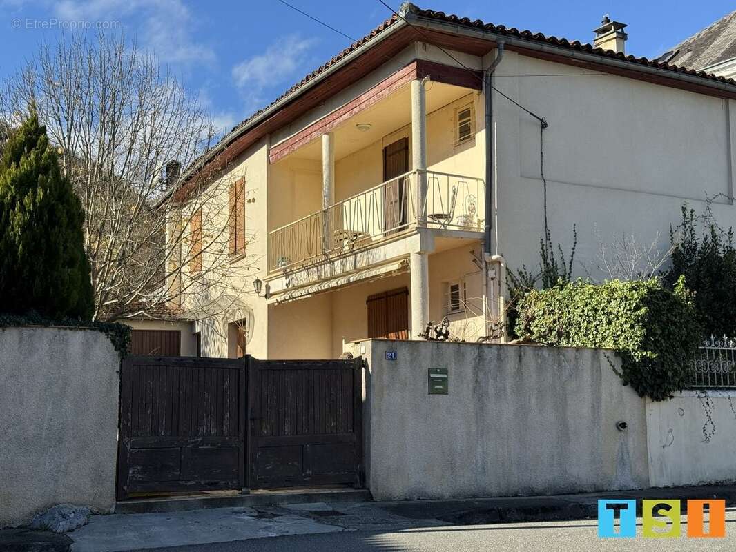 Maison à ENCAUSSE-LES-THERMES