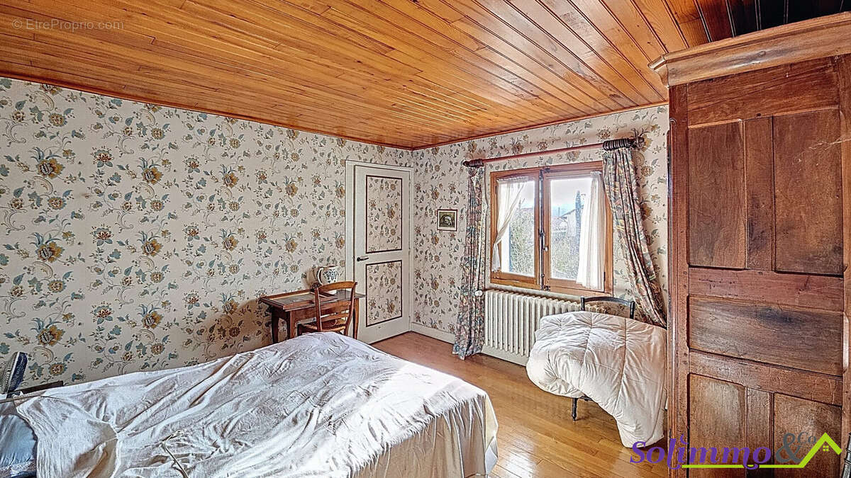 Maison à LES ABRETS