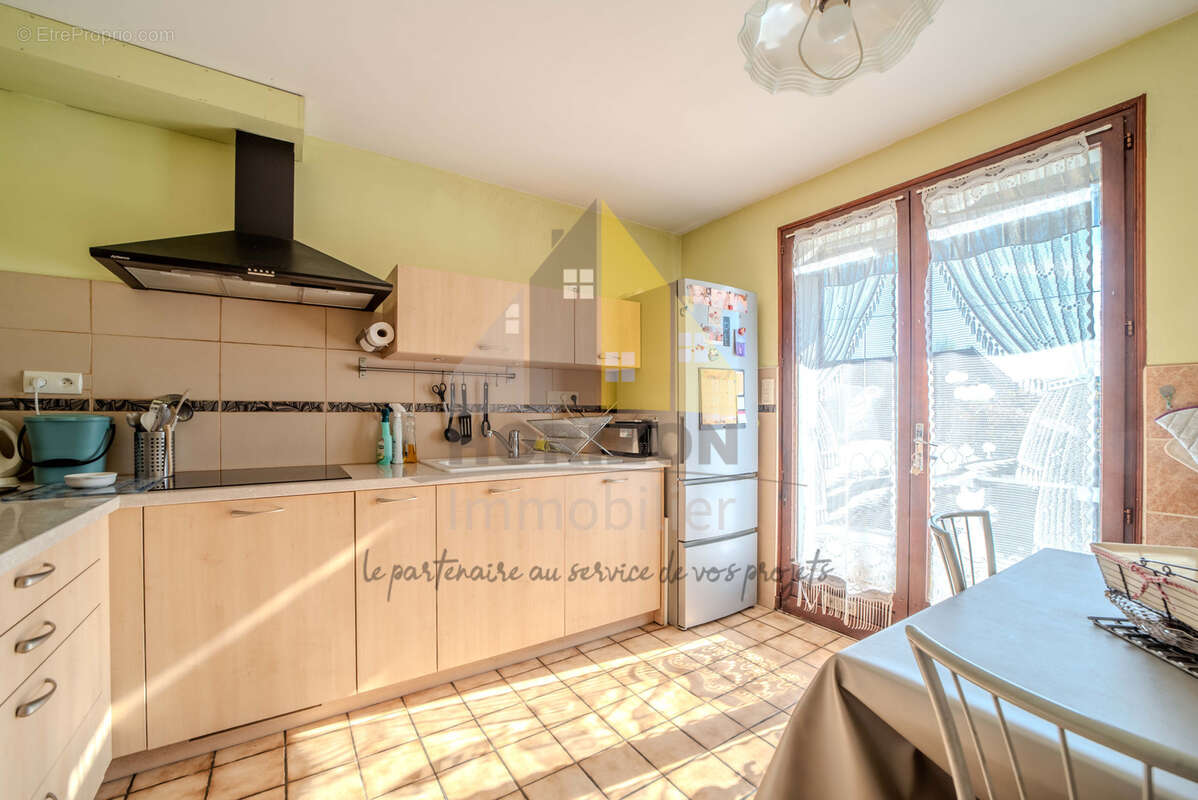 Maison à BLETTERANS