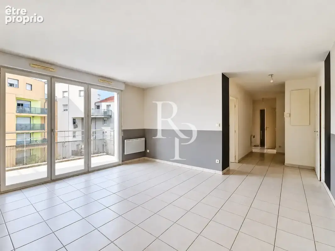 Lyon 9e   valmy   t3 61,81 m2   balcon ouest   garage double - photo 3