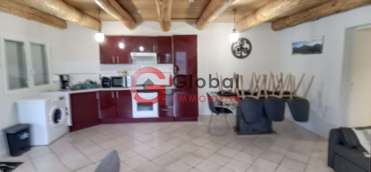 Maison de plain-pied 65 m2 vue lac avec jacuzzi - photo 2