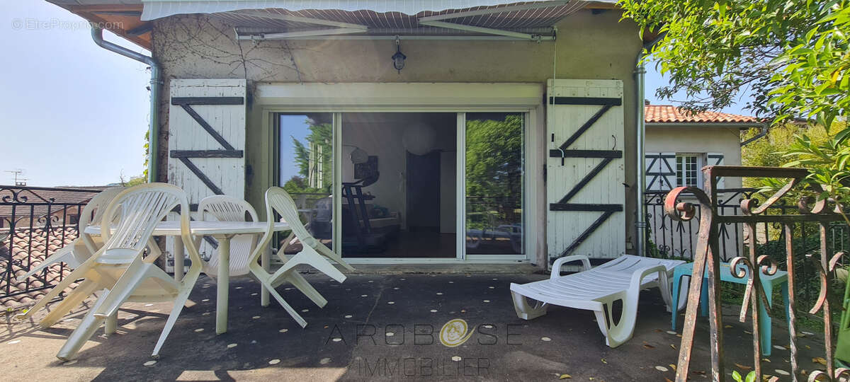 Maison à CLAIRAC