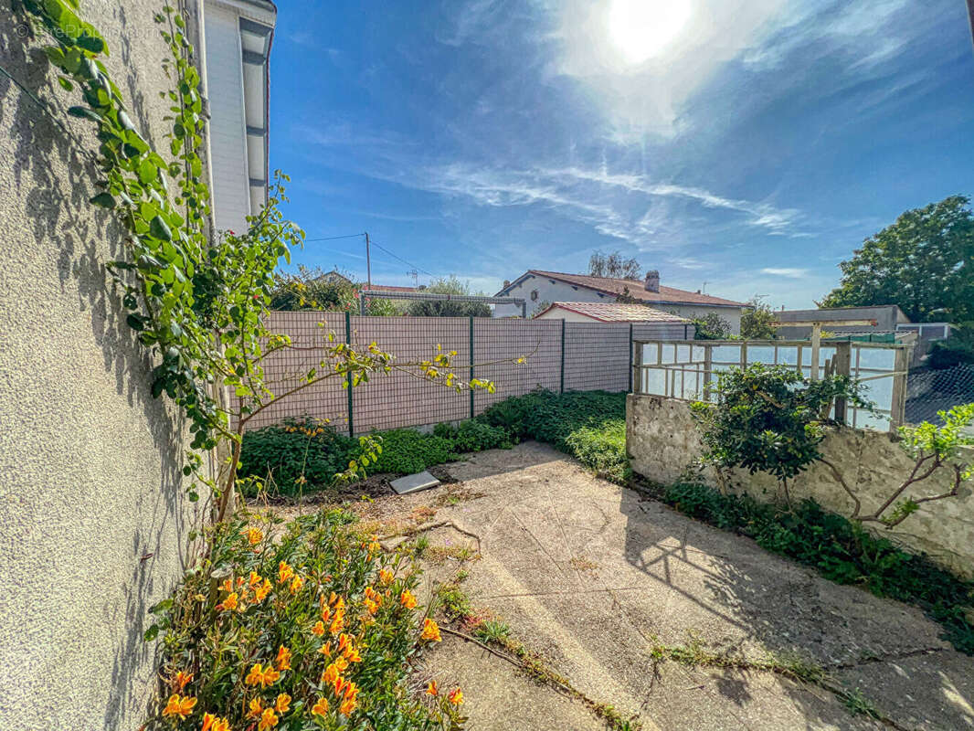 Maison 77 m² à Royan  - photo 17