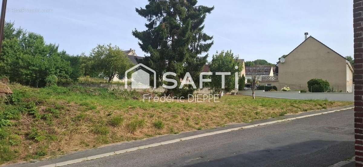 Terrain 594 m² à Noyant-Et-Aconin  - photo 4