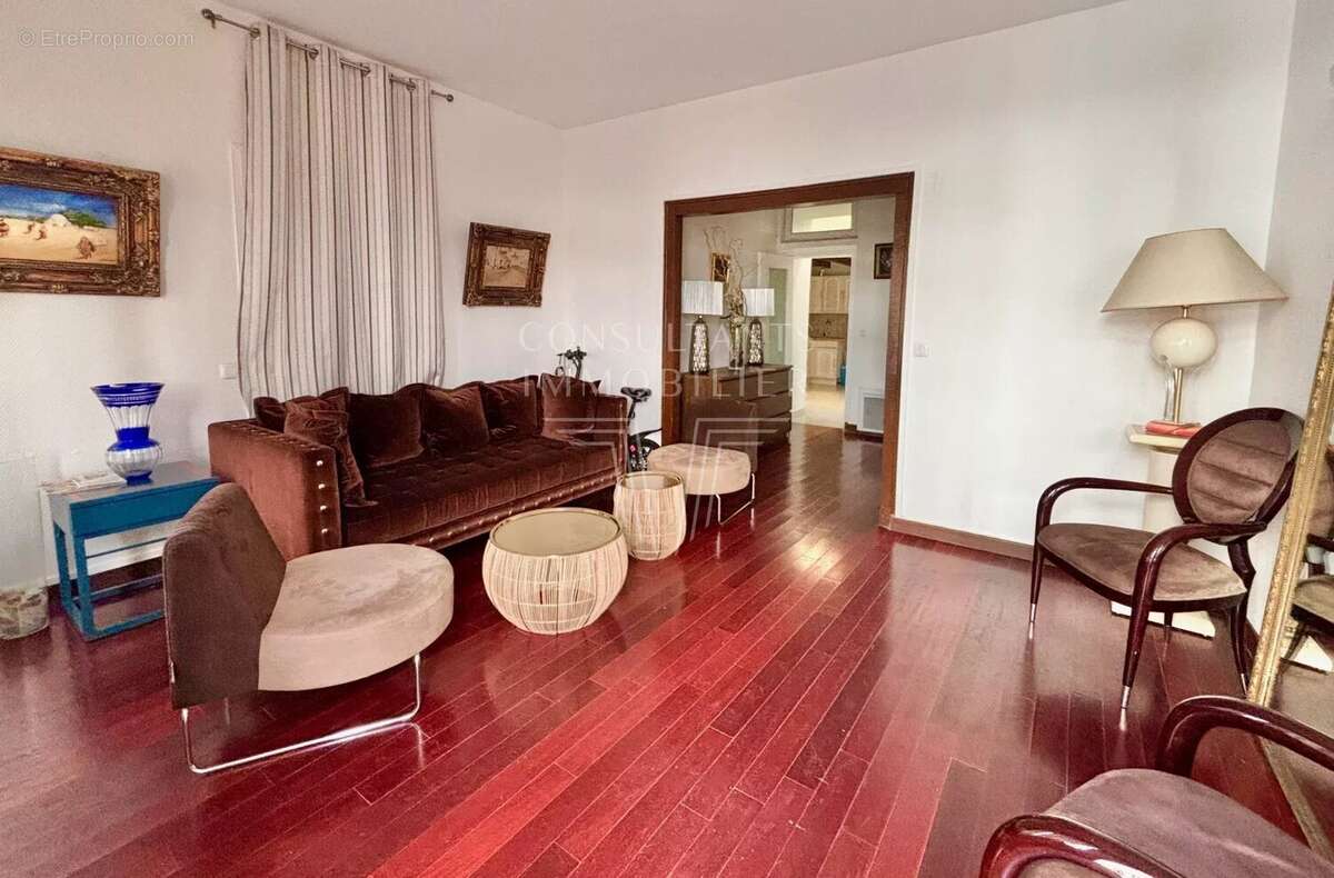 Appartement à TROUVILLE-SUR-MER