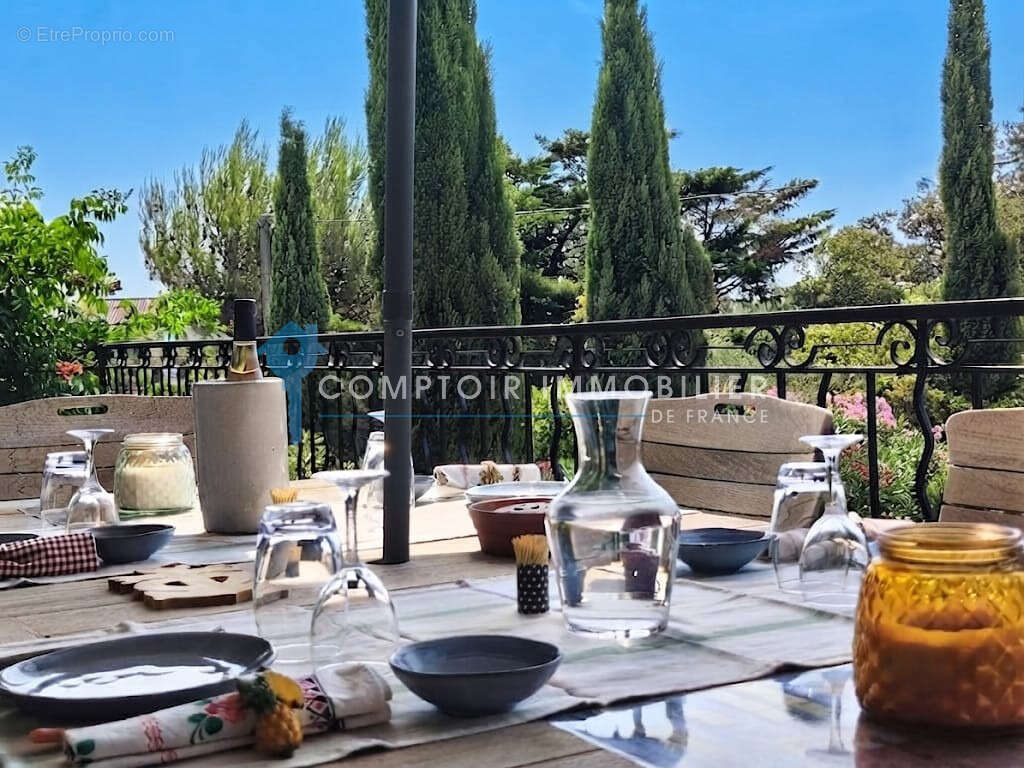 Dpt (30) aramon a vendre propriete jardin et piscine - photo 7