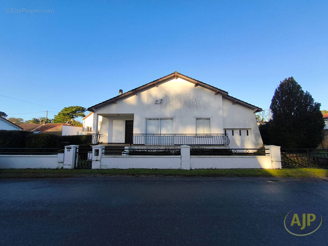 Maison à SAINT-BREVIN-LES-PINS