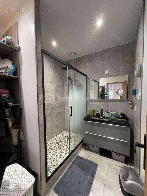 Appartement à VILLENEUVE