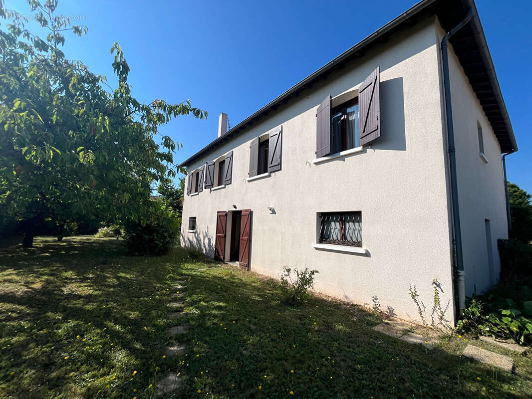 Maison à SAINT-BENOIT