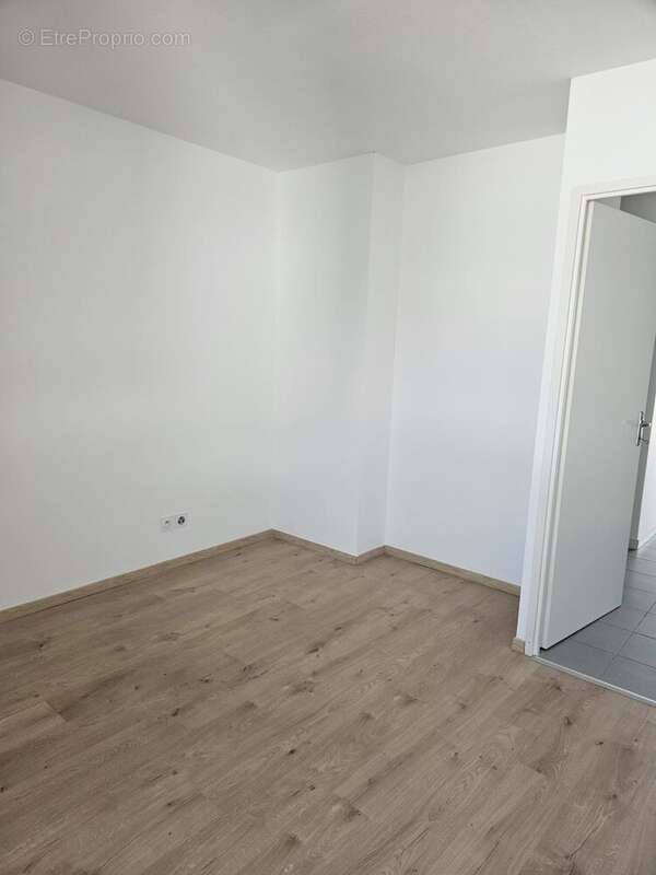 Appartement à SAINT-EGREVE