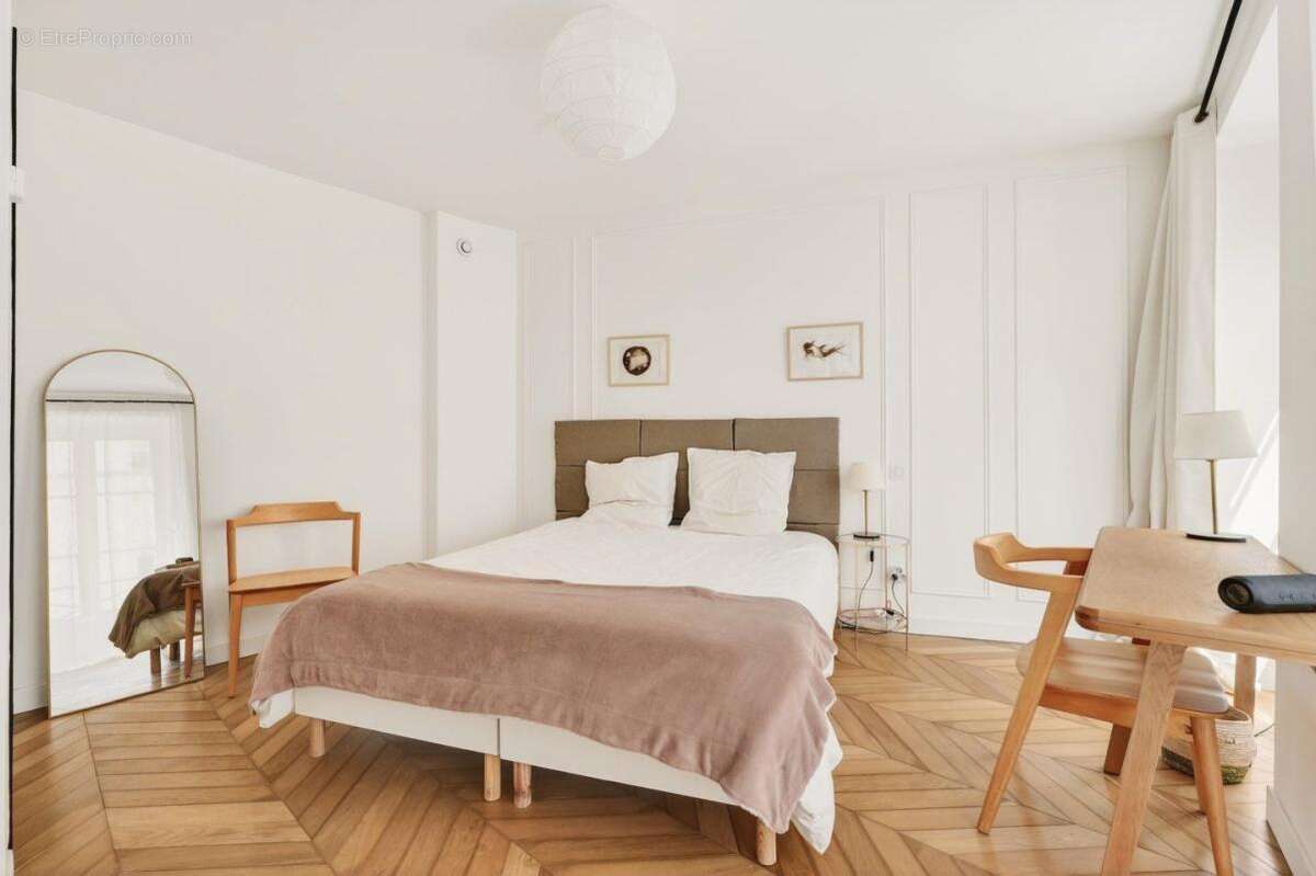 Maison à PARIS-5E