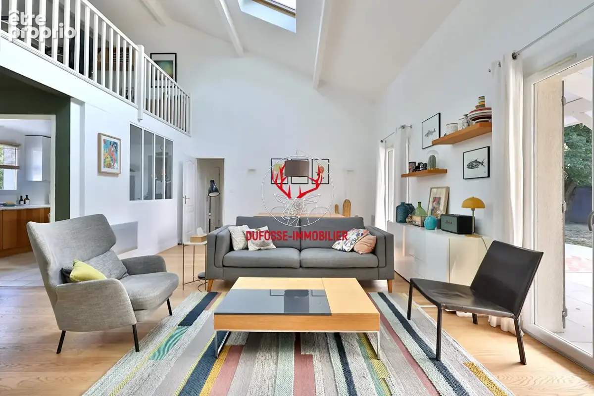 Maison de plain-pied 141 m² -  4 chambres - Piscine - photo 3