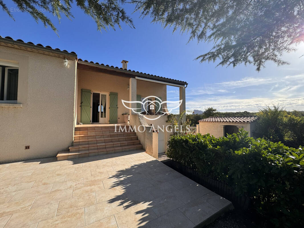 Maison à SAINT-MARTIN-DE-LONDRES