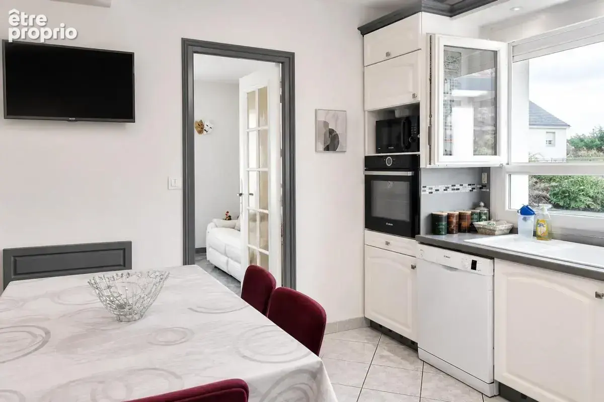 Maison de 12 pièces de 240 m² à Mormant - photo 16