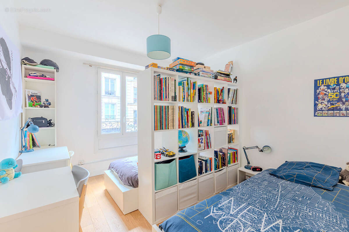 Appartement à PARIS-19E