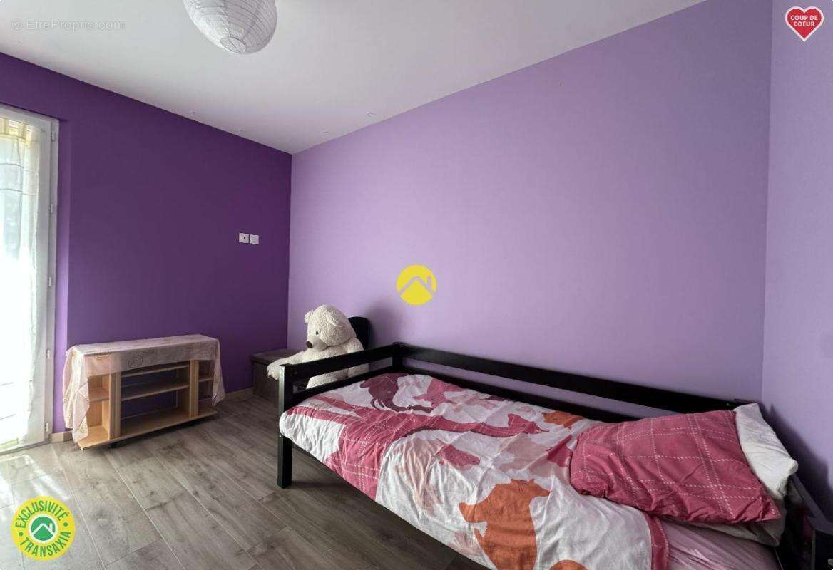 Maison à LA GUERCHE-SUR-L'AUBOIS