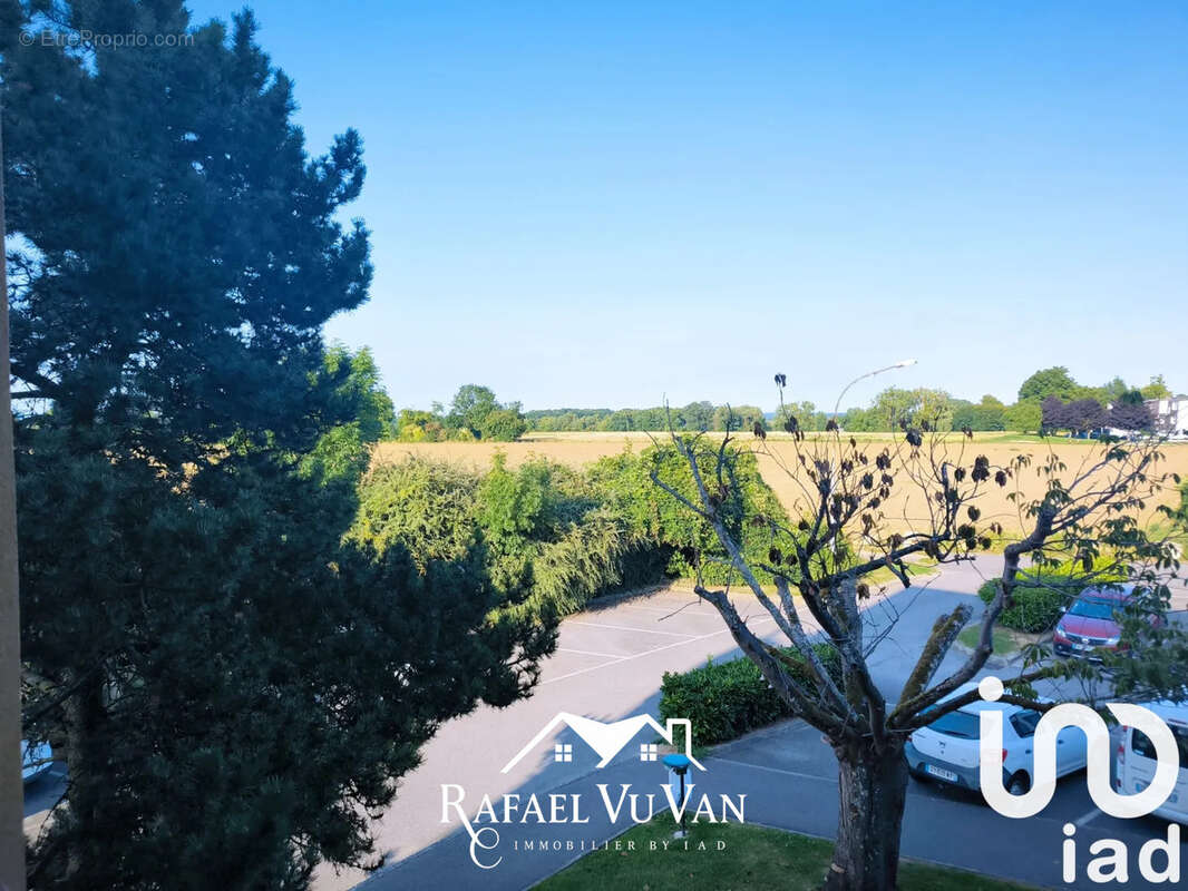 Photo 7 - Appartement à SURVILLIERS