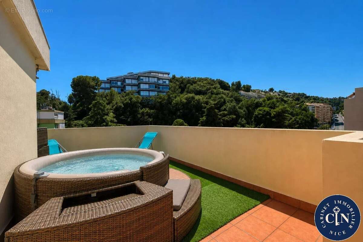 Appartement 93 m² à Nice  - photo 3