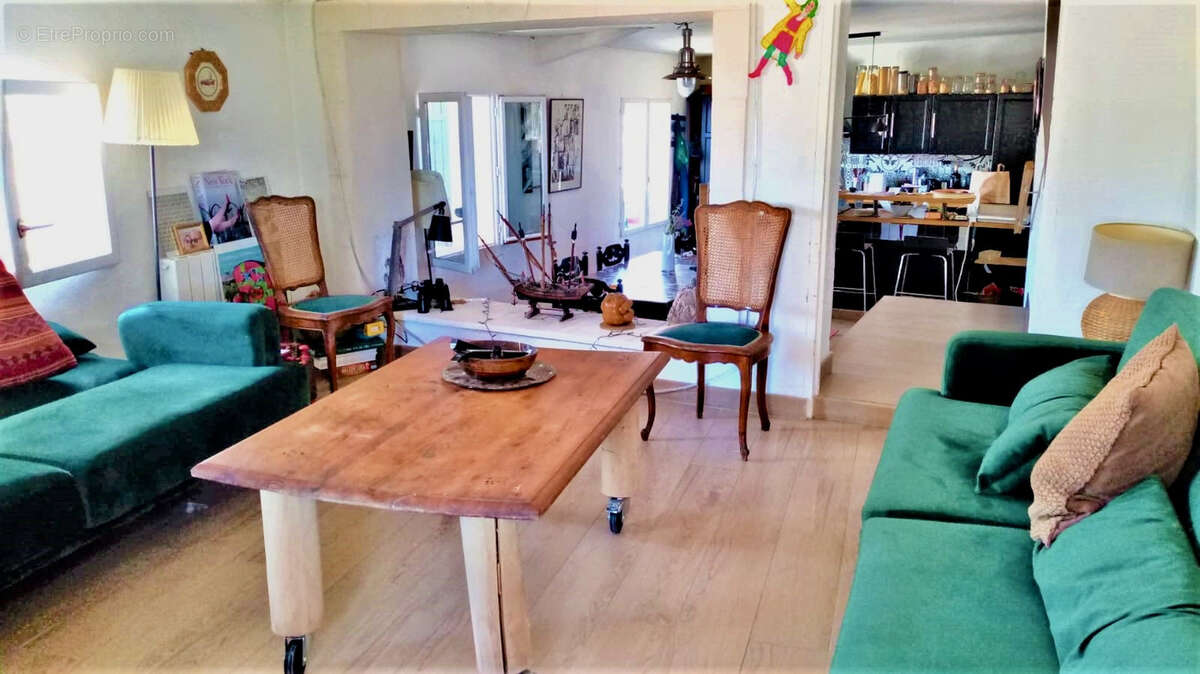 Maison à MALAUCENE