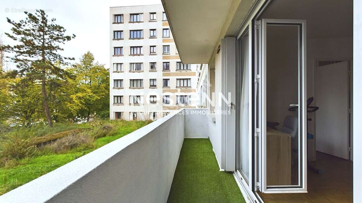 Appartement à PARIS-19E