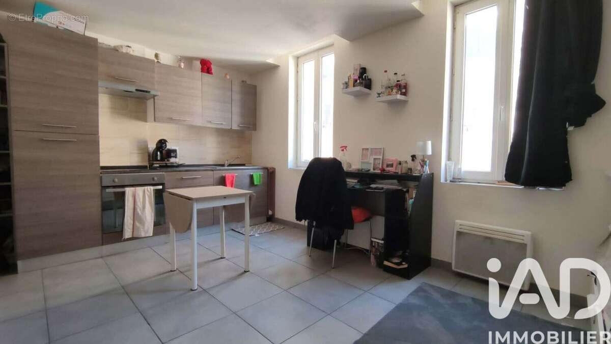 Photo 2 - Appartement à AUBAGNE