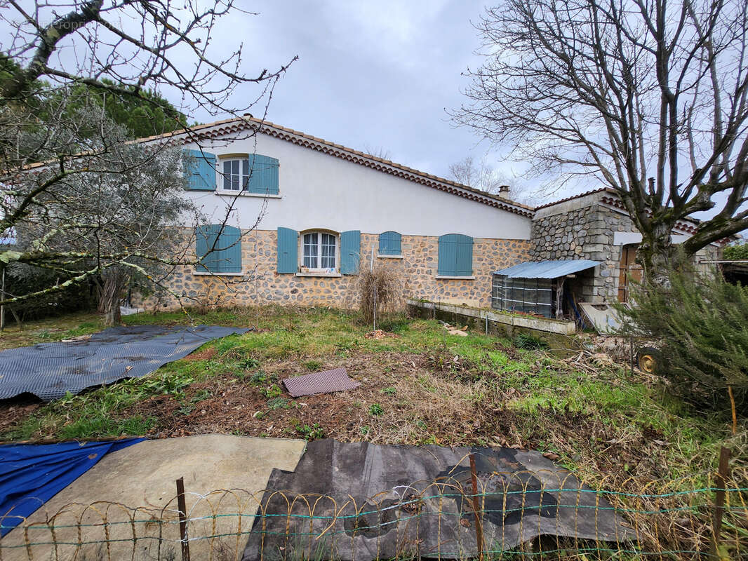 Maison à LAURAC-EN-VIVARAIS