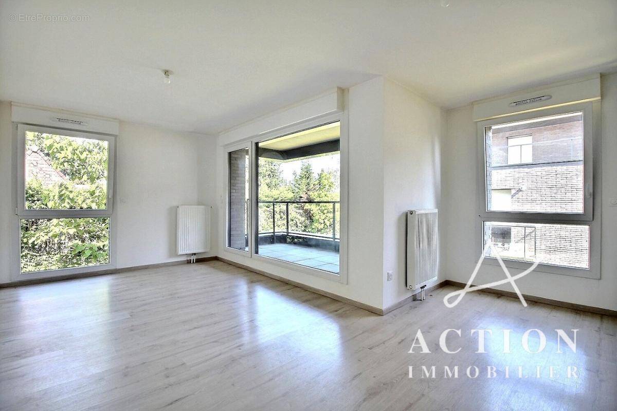Appartement à MONS-EN-BAROEUL