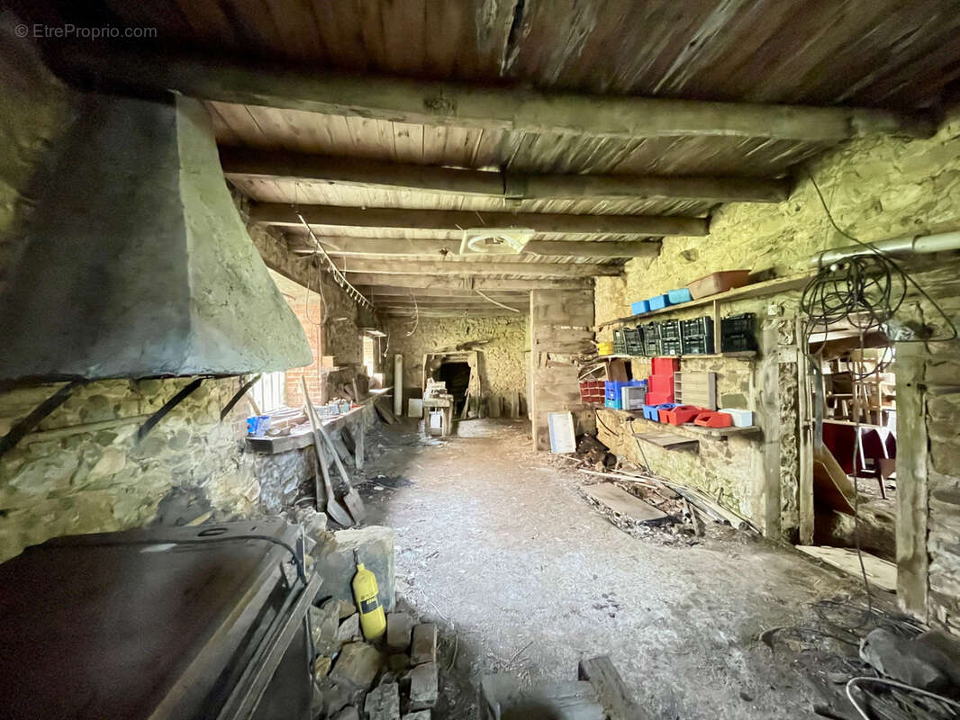 Maison à SAINT-CHRISTOPHE