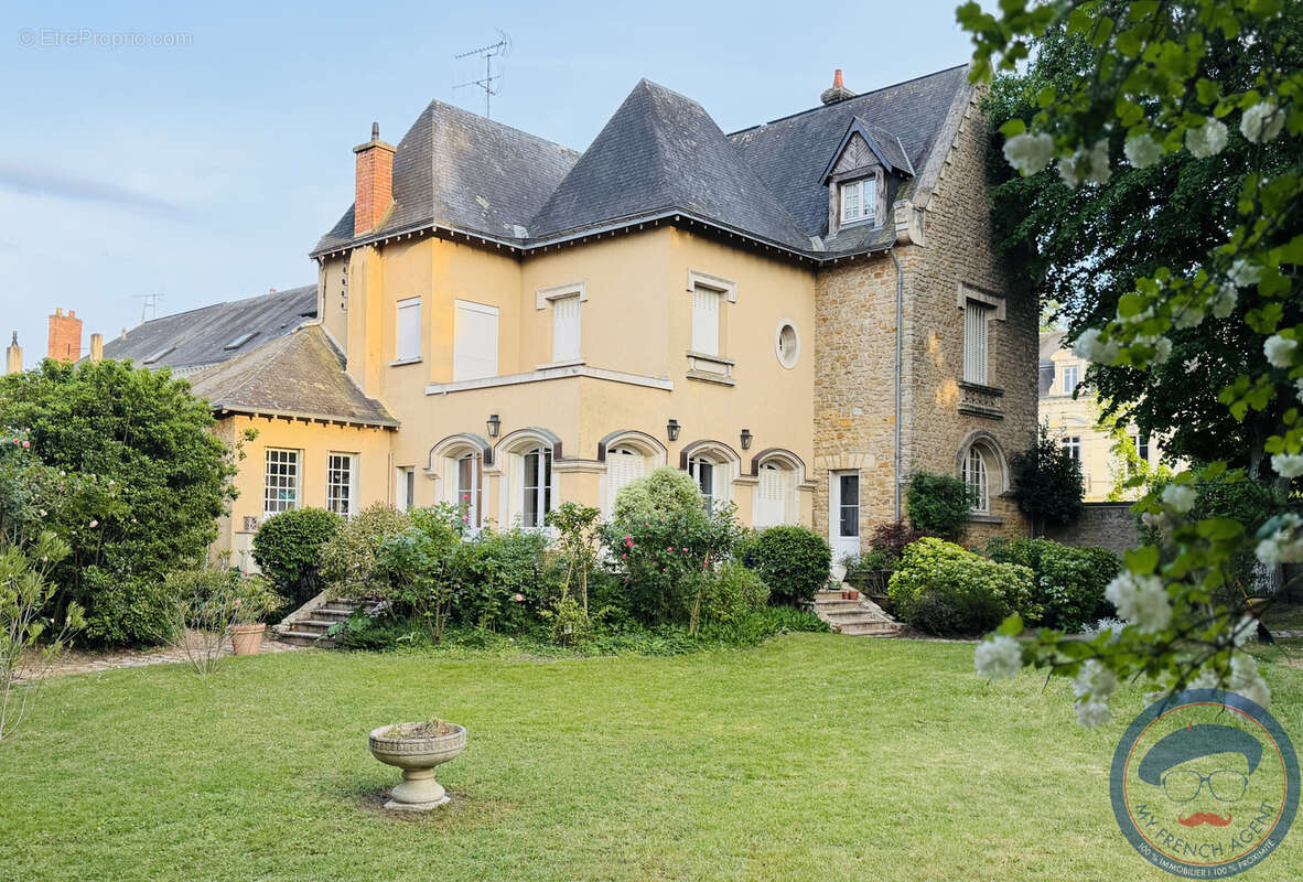 Maison à LA FLECHE