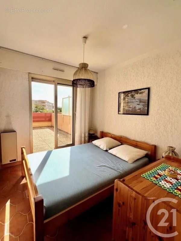 Appartement à LA LONDE-LES-MAURES