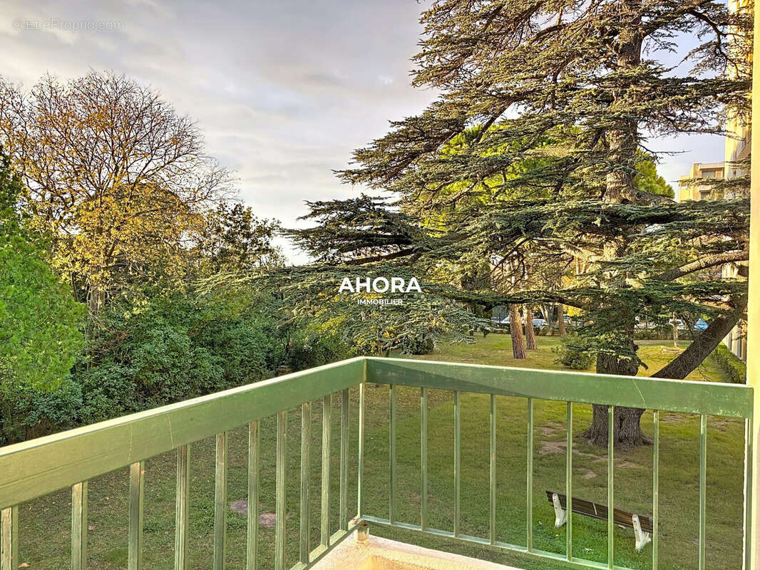 Appartement à MARSEILLE-9E