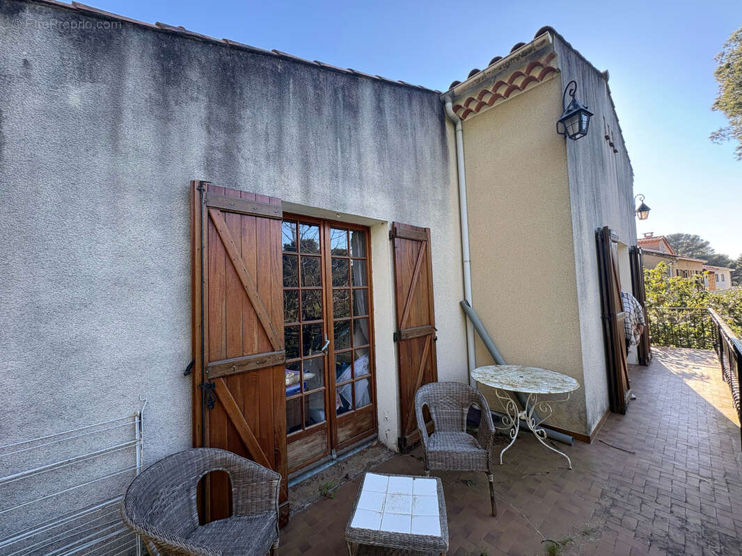 Terrain à SANARY-SUR-MER