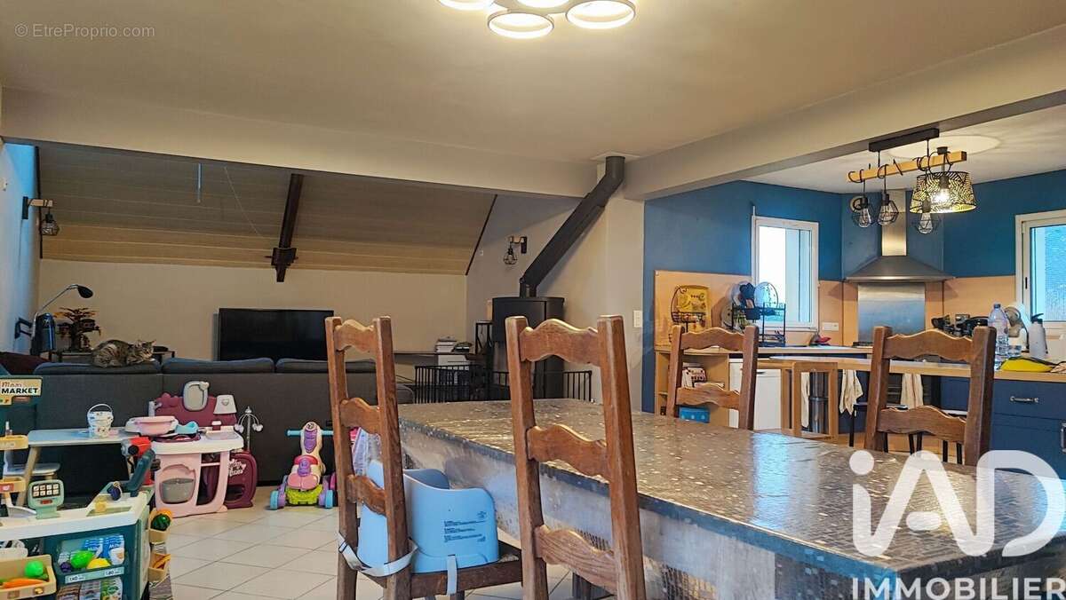 Photo 3 - Maison à MESLAN