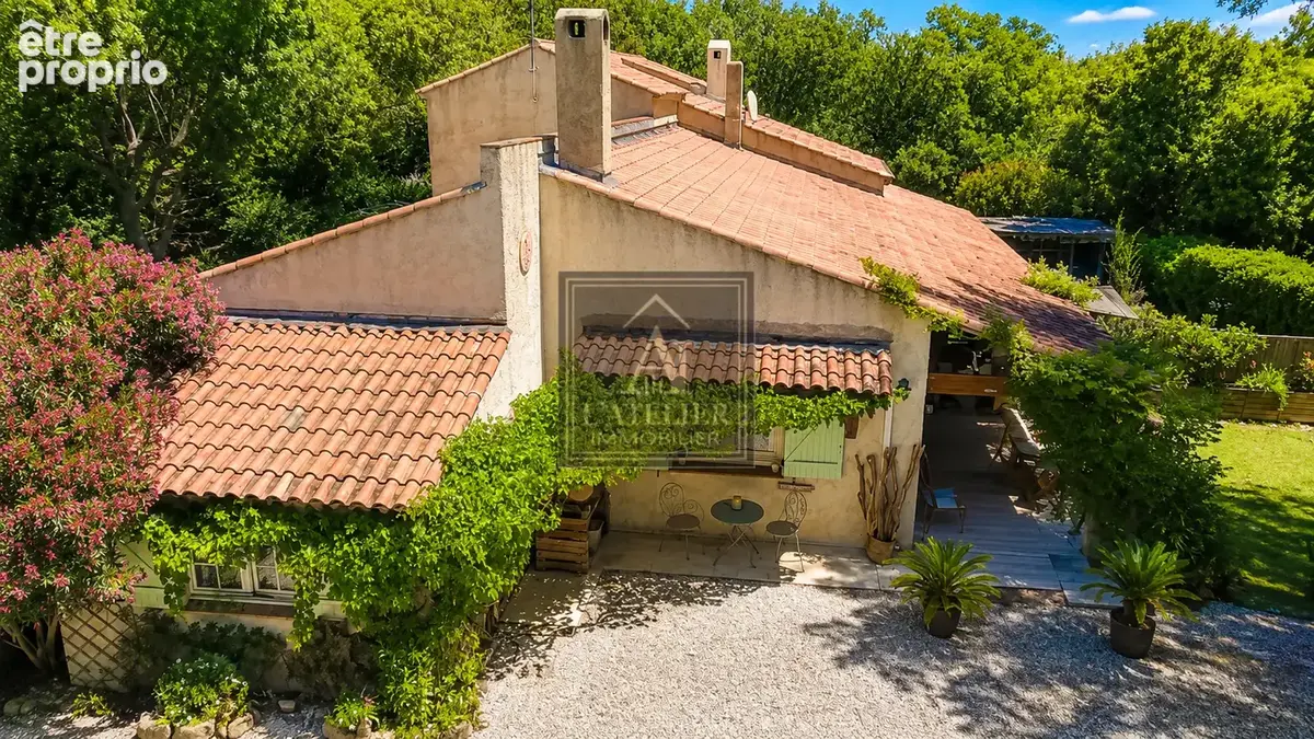 Maison de type 4 de plain-pied avec dépendance sur une parcelle de 470 m2 - photo 15