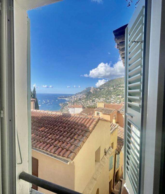 Appartement à ROQUEBRUNE-CAP-MARTIN