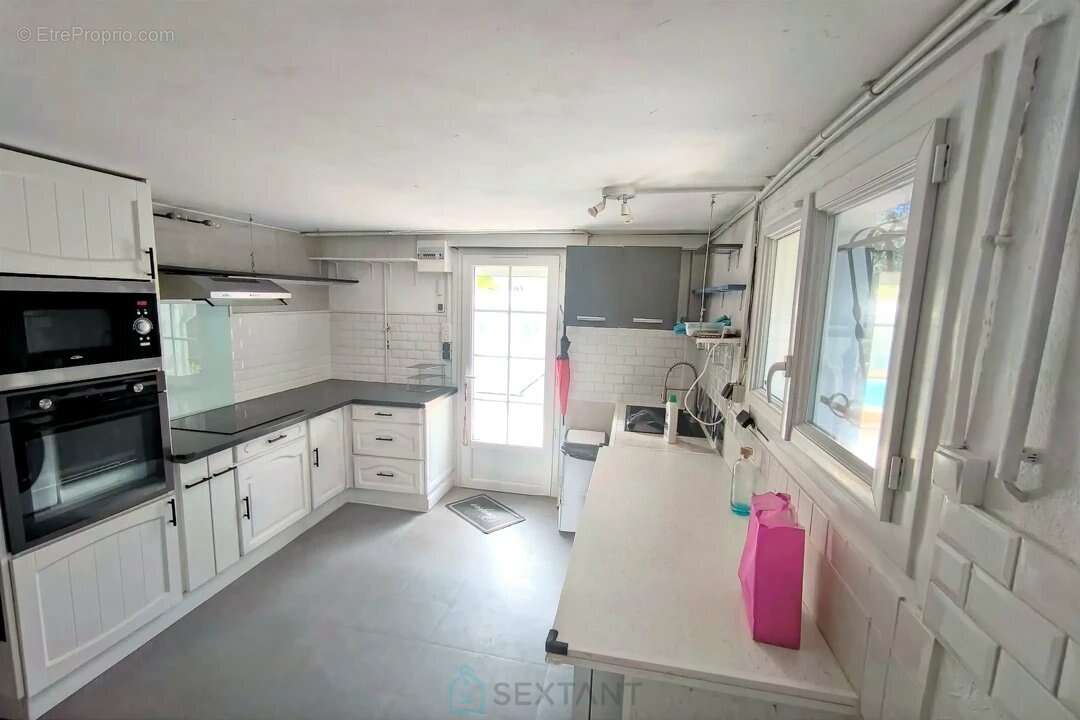 Bergerac: maison avec piscine couverte - photo 10