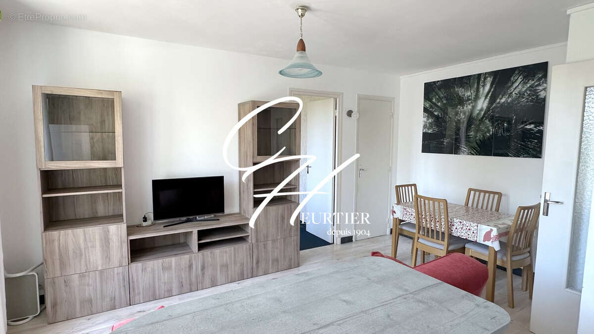 Appartement à SAINT-MARTIN-LE-VINOUX