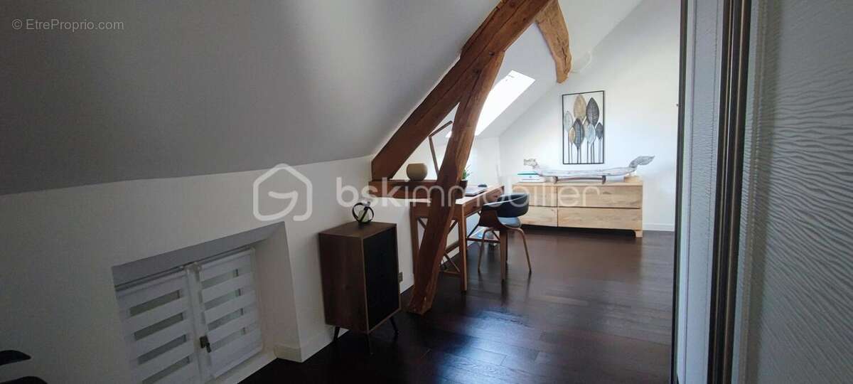 Maison à COULOMMIERS