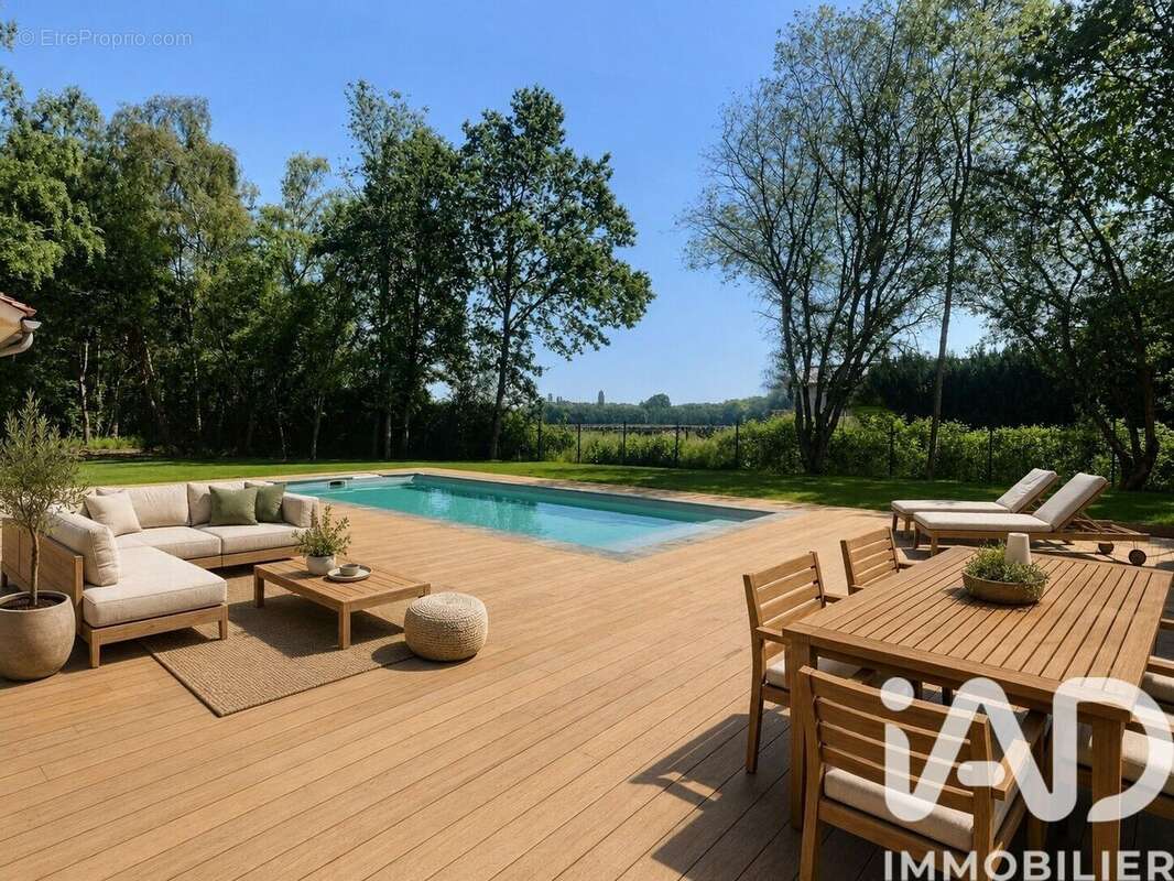 Maison 360 m² à Grosrouvre  - photo 7