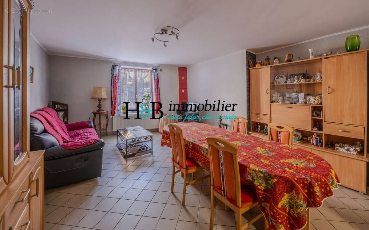 Appartement à CHAMPIGNEULLES