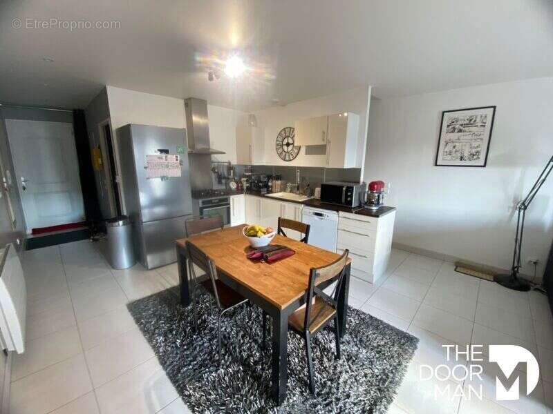 Appartement à LE PERRAY-EN-YVELINES