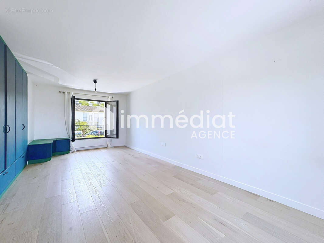 Limitrophe Centre-Villle  Quartier des Coteaux - RUEIL-MALMAISON - photo 11