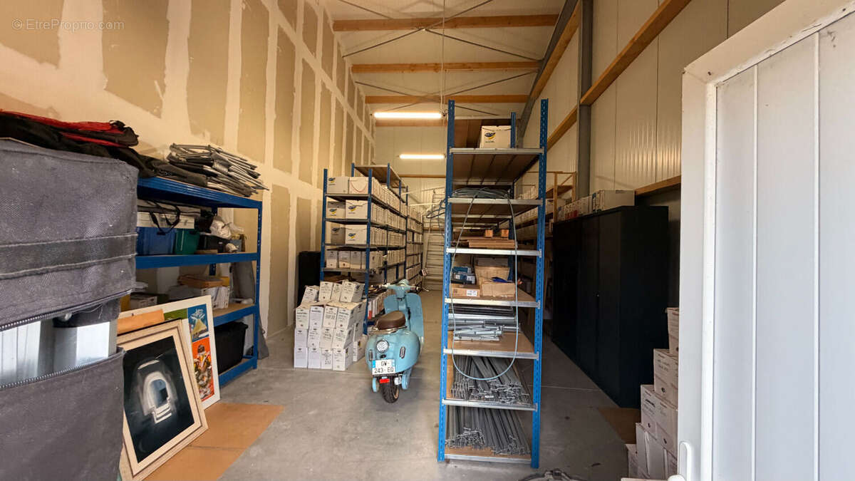 A Vendre -  Entrepôt Plouigneau - photo 3