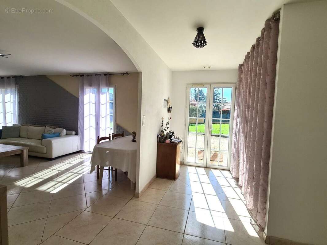 Maison à CASTELMAUROU
