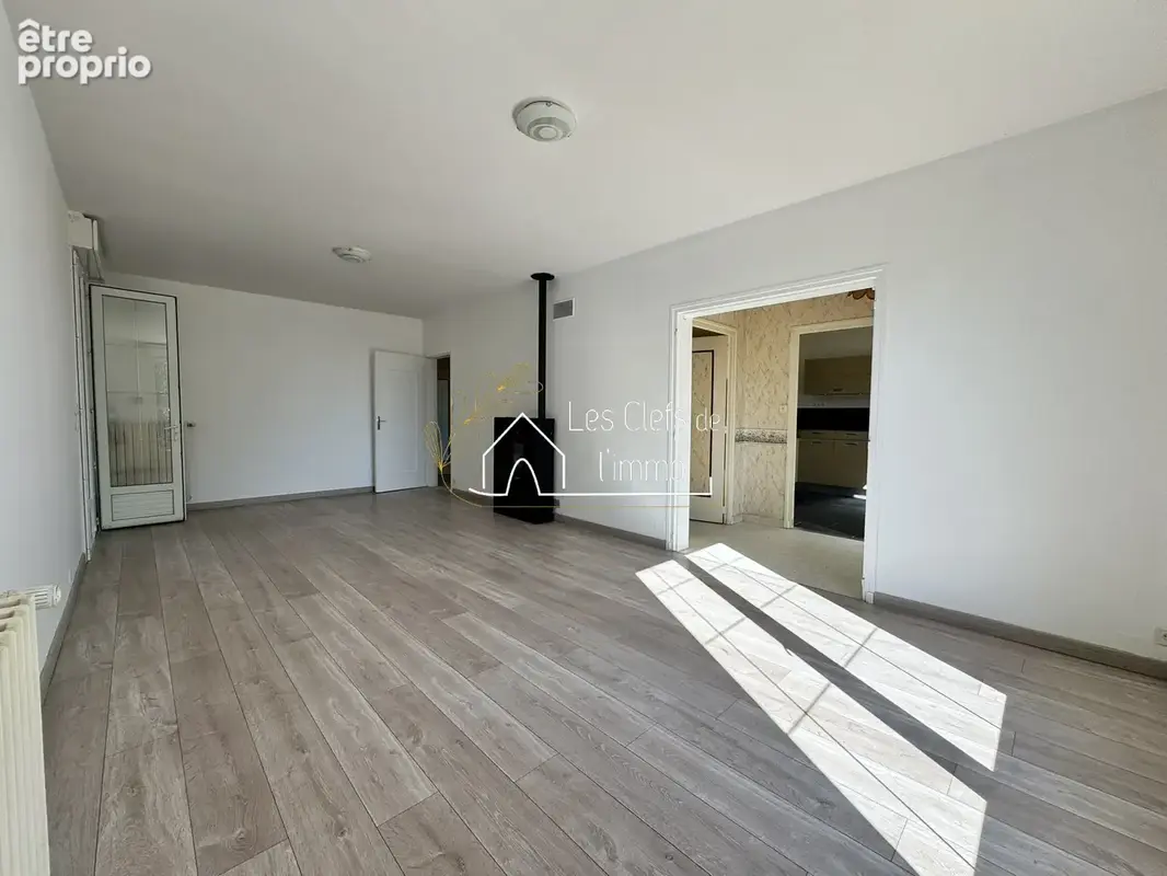 Maison avec dépendances - photo 3