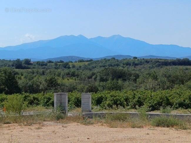 Terrain à TRESSERRE