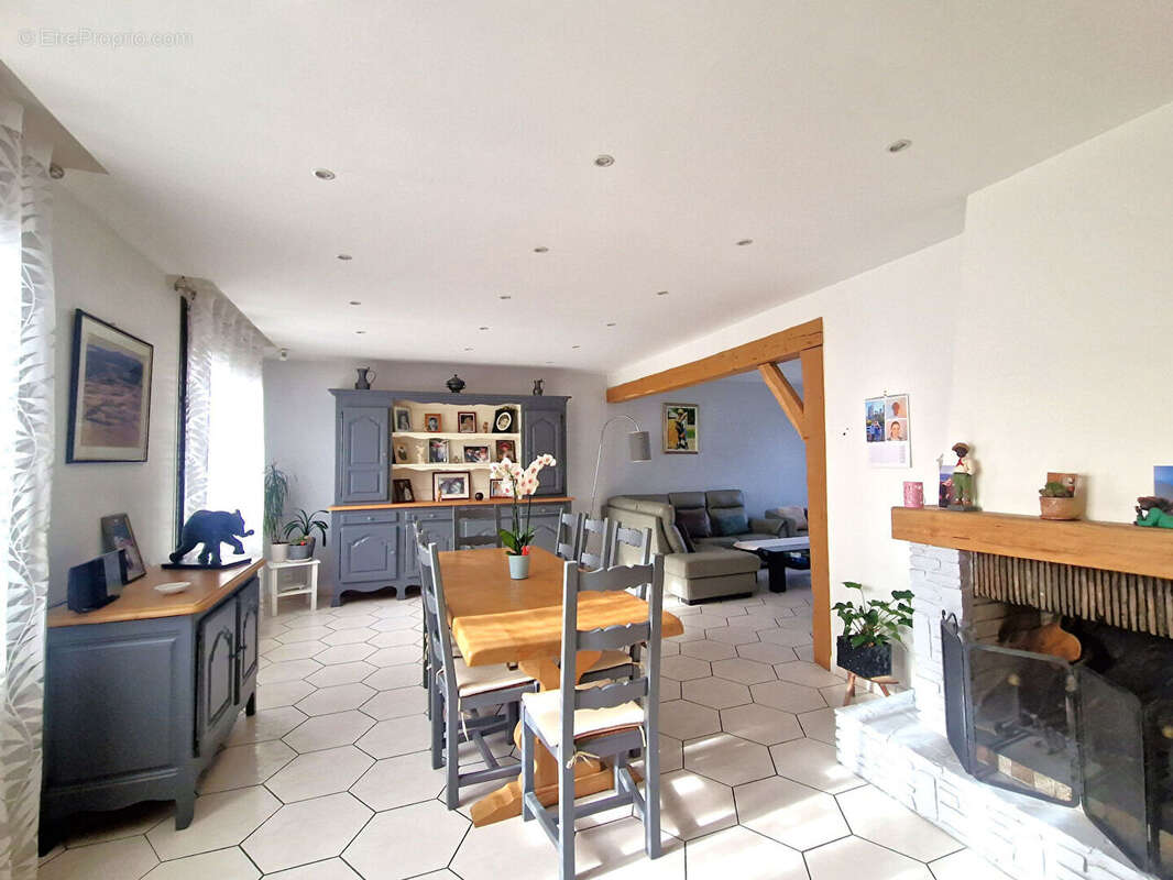 Maison à VITRY-SUR-SEINE