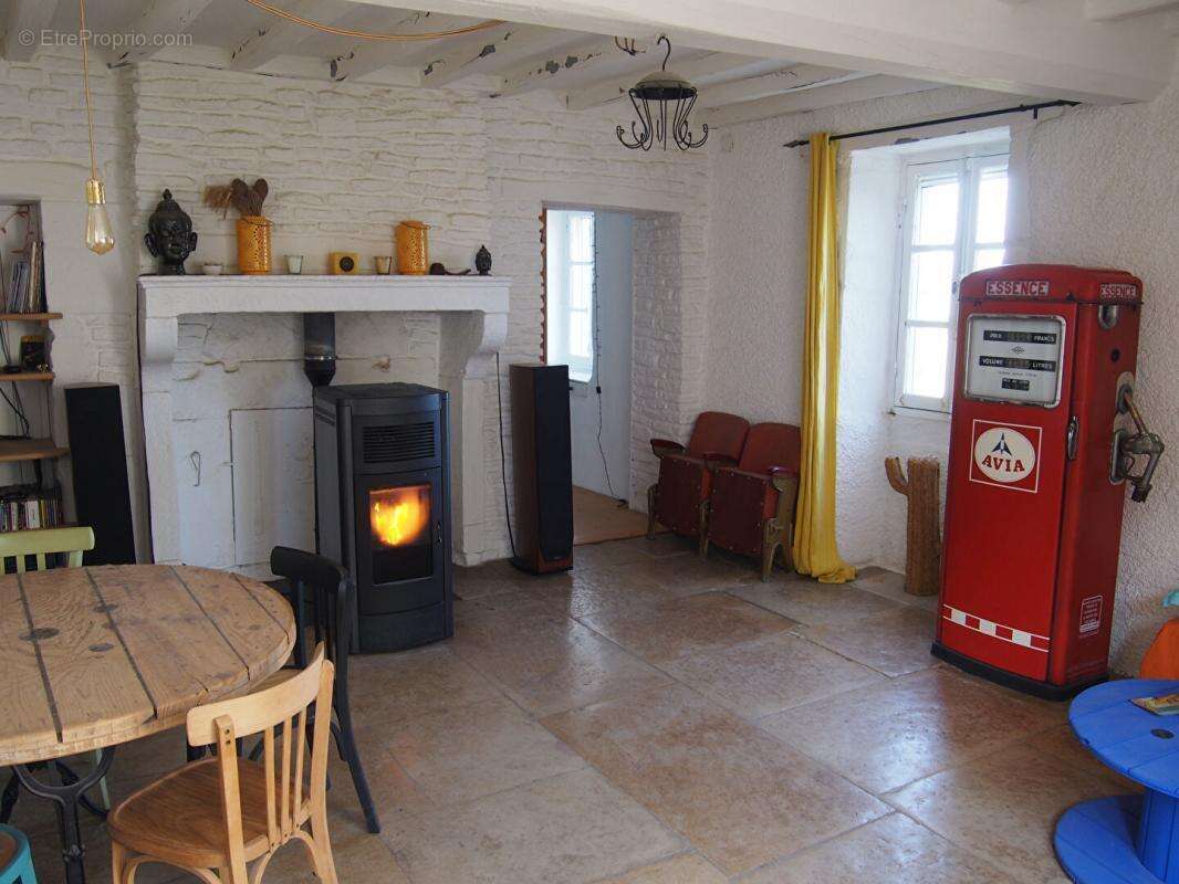 Maison à SAULX-LE-DUC